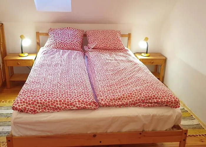 Malinowy Dworek Κατάλυμα σε φάρμα Ciekocino