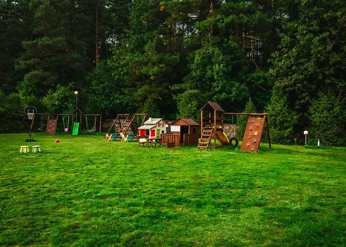 Malinowy Dworek Κατάλυμα σε φάρμα